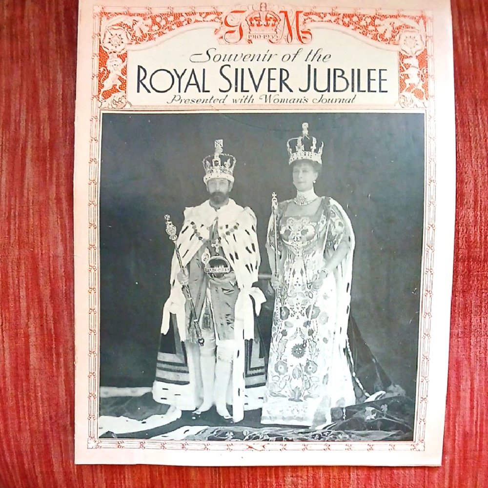 Royal Silver Jubilee Souvenir Poster Booklet